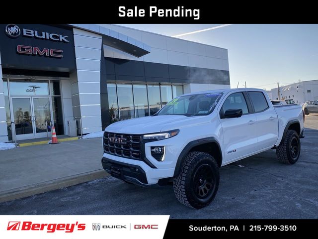 2024 GMC Canyon AT4 Crew Cab 4WD