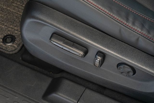 Used 2023 Honda Odyssey Van