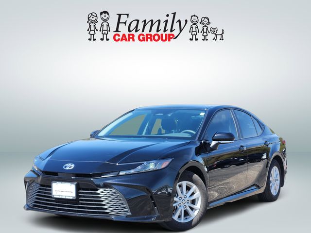 2025 Toyota Camry LE FWD