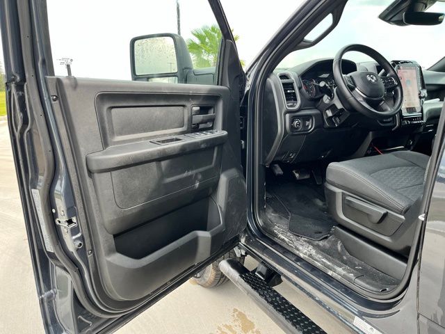 2026 RAM 2500 Tradesman - Photo 14