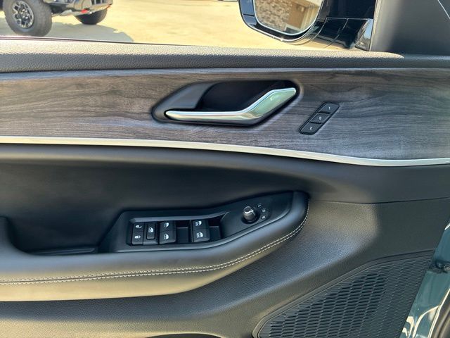 New 2026 Jeep Grand Cherokee L SUV