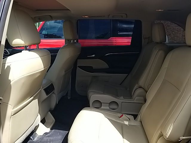 Used 2014 Toyota Highlander SUV