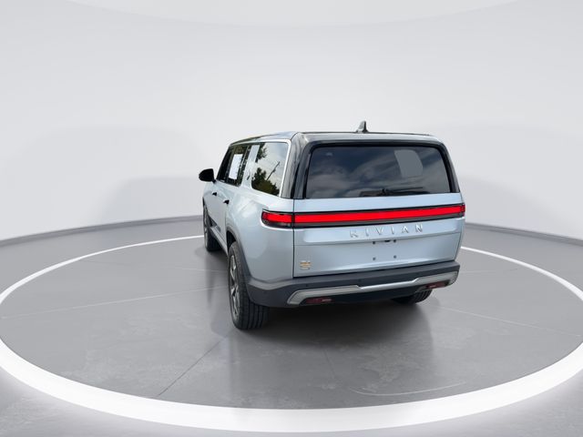 Used 2024  Rivian Adventure image 7
