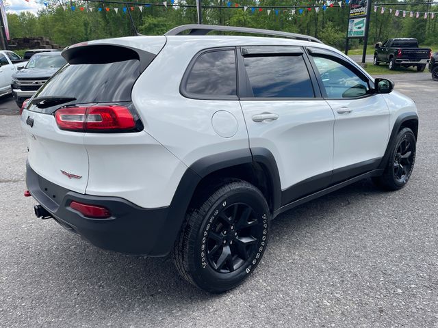 2016 Jeep Cherokee Trailhawk - Bright White Clearcoat exterior view 7