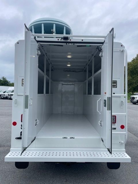 2025 Ford Transit 350