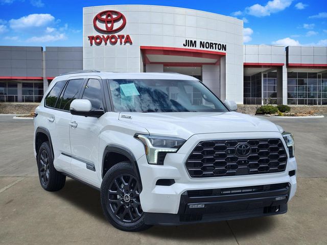 2024 Toyota Sequoia Platinum 4WD i-FORCE MAX Hybrid's photo