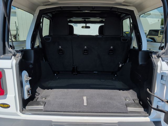 Used 2018 Jeep Wrangler SUV