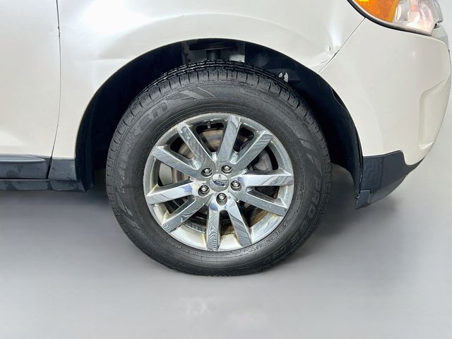 Used 2014 White Ford SEL image 37