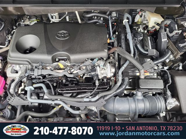 Used Car 2023 Toyota Highlander Hybrid  Xle For Sale Under $40,000 In San Antonio, Texas
