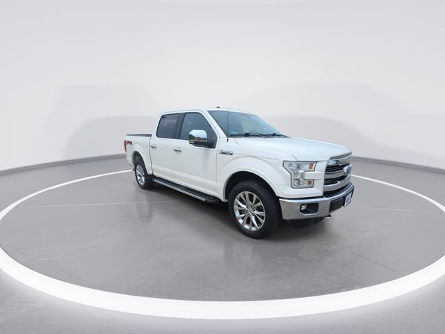 Used 2016 White Platinum Clearcoat Metallic Ford Lariat image 2