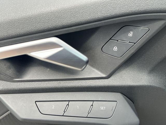 Used 2024  Audi Premium image 36