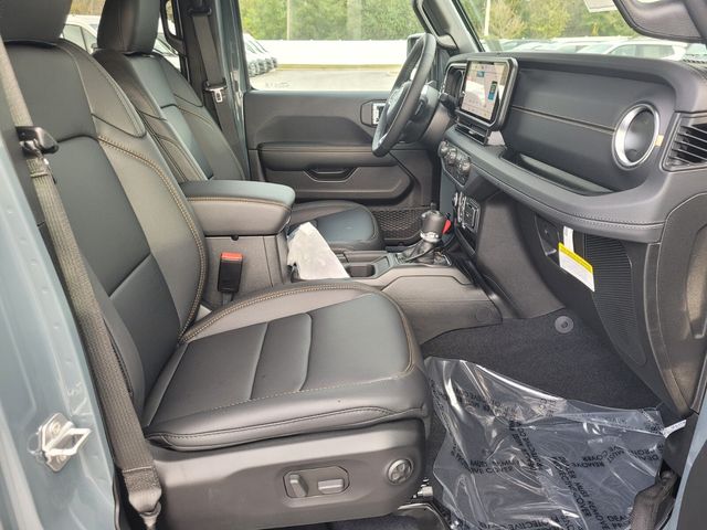 New 2026 Gray Jeep Sahara image 16