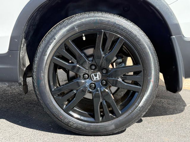 used 2022 Honda Pilot car, priced at $29,107