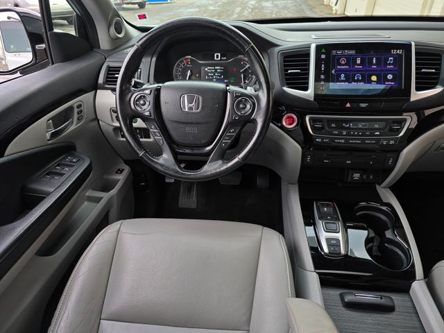 2016 Honda Pilot Touring 36