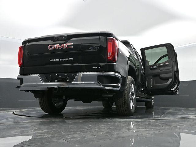 2025 GMC Sierra 1500 SLT 41