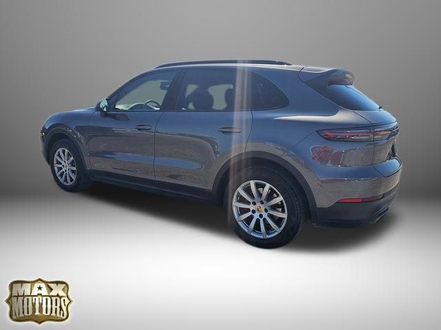 2020 Porsche Cayenne Base 6