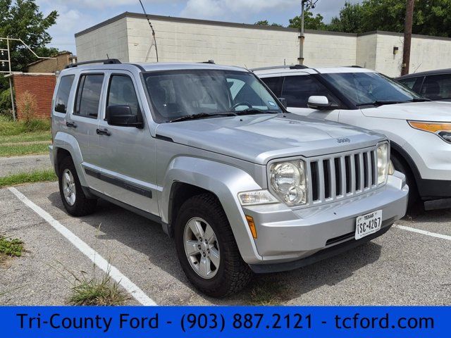 Bright Silver Metallic Clearcoat 2012 Jeep Liberty SUV / Crossover Four-Wheel Drive 4-Speed Automatic