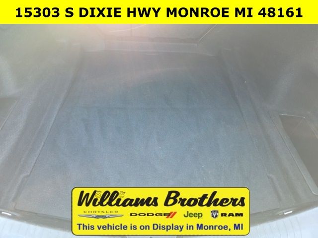 2023 Cadillac CT5 Premium Luxury - Summit White exterior view 7