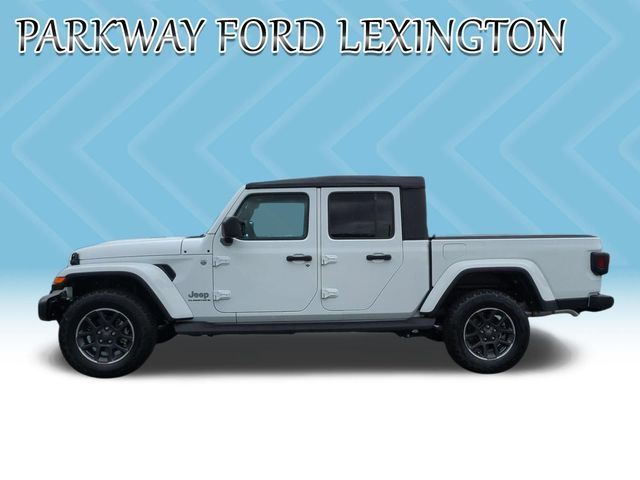 Used 2023 White Jeep Overland image 2