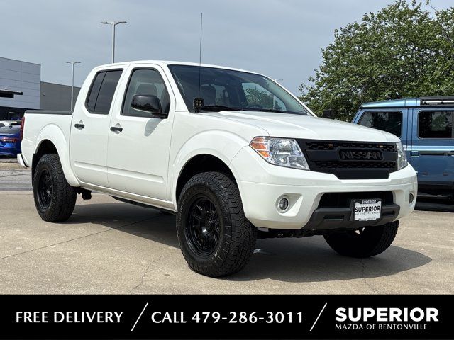  2021 Nissan Frontier SV Crew Cab 4WD   