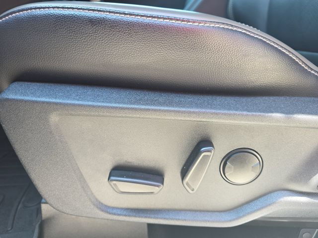 Used 2025 Desert Sand Ford Outer Banks image 29