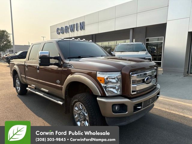  2012 Ford F-250 Super Duty Lariat Crew Cab 4WD   