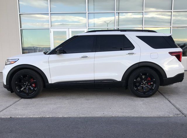 Used 2023 White Ford ST image 4