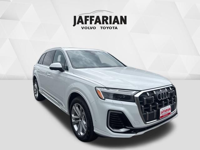 Carrara White 2025 Audi Q7 SUV / Crossover All-Wheel Drive 8-Speed Automatic