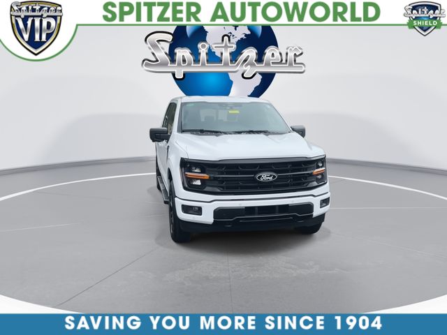 New 2026 White Ford XLT image 3