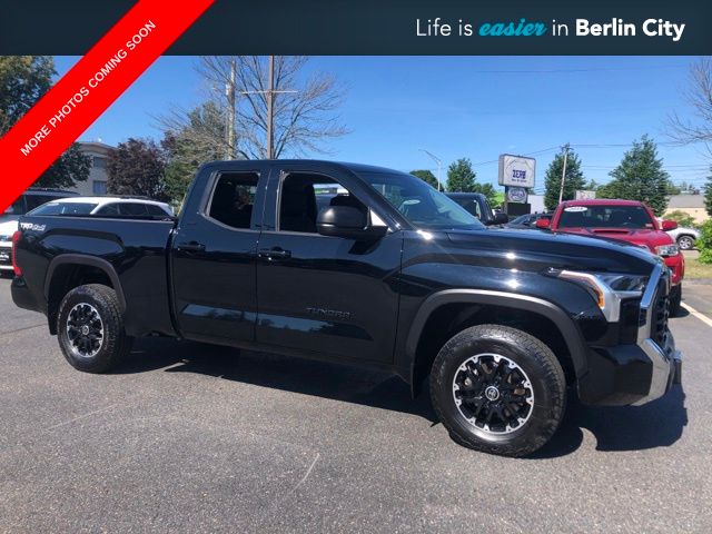Midnight Black Metallic 2023 Toyota Tundra Pickup Truck Four-Wheel Drive Automatic