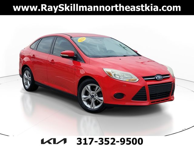 Race Red 2014 Ford Focus SE Sedan Front-Wheel Drive 6-Speed Automatic