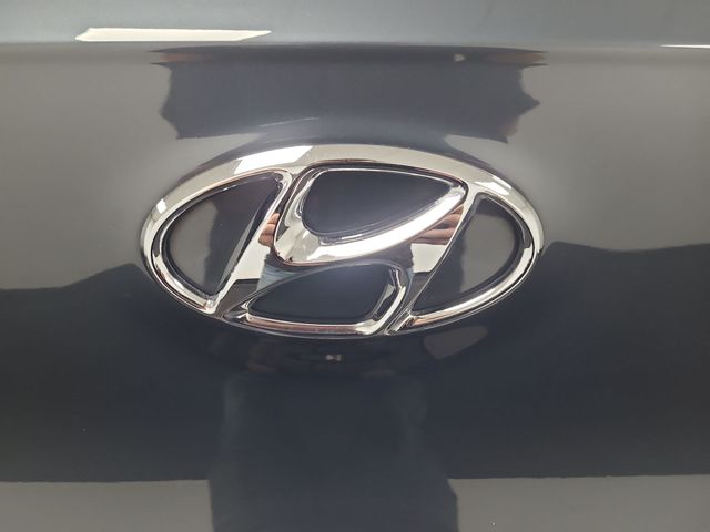 2021 – Hyundai – Tucson