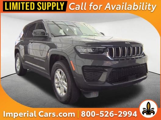 Baltic Gray Metallic Clearcoat 2025 Jeep Grand Cherokee SUV / Crossover Four-Wheel Drive 8-Speed Automatic