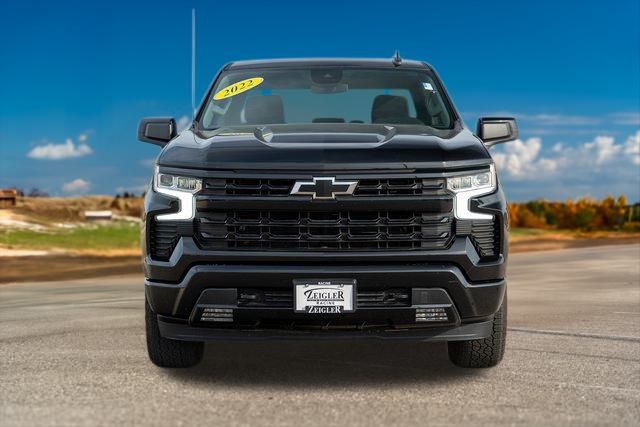 2022 Chevrolet Silverado 1500 RST 2