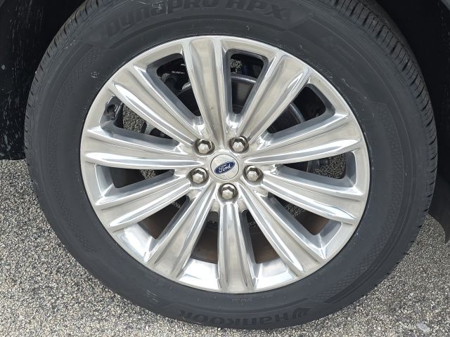 2023 Ford Explorer Limited:B02486