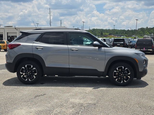 2023 Chevrolet TrailBlazer LT:C02688