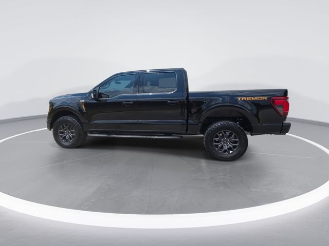 Used 2025 Agate Black Metallic Ford Tremor image 5