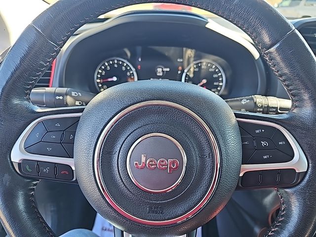 2017 Jeep Renegade Trailhawk 19