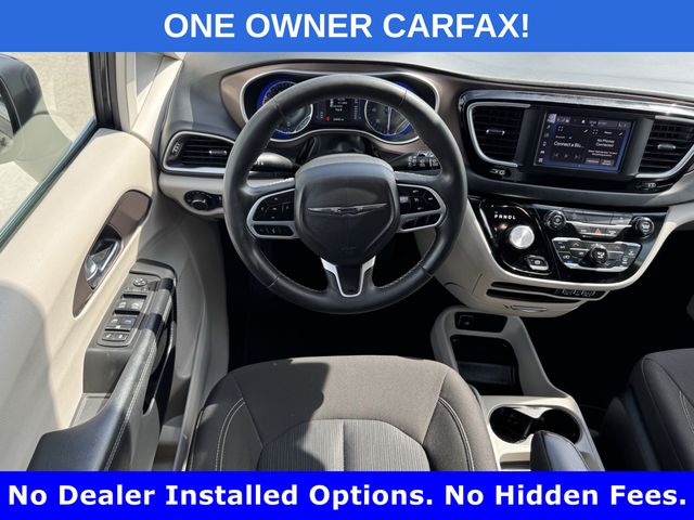2023 Chrysler Voyager LX - 8
