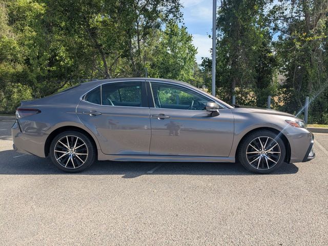 2022 Toyota Camry SE Gray at Davis Toyota of Orangeburg