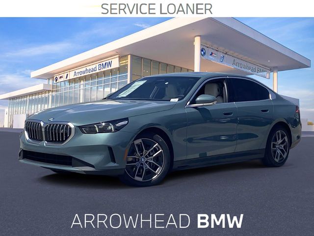Cape York Green Metallic 2025 BMW i5 eDrive40 FWD Sedan Rear-Wheel Drive Automatic