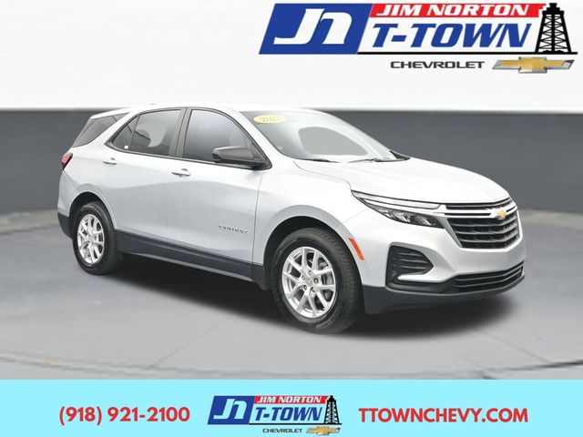  2022 Chevrolet Equinox LS FWD with 1FL   