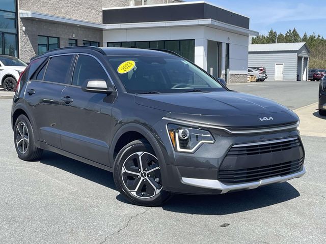 2023 Kia Niro LX FWD