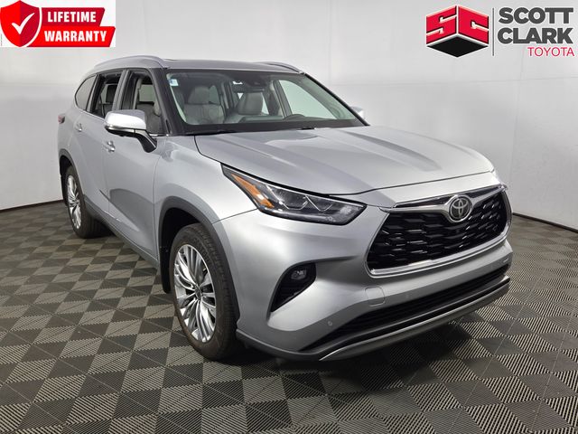 2024 Toyota Highlander Platinum