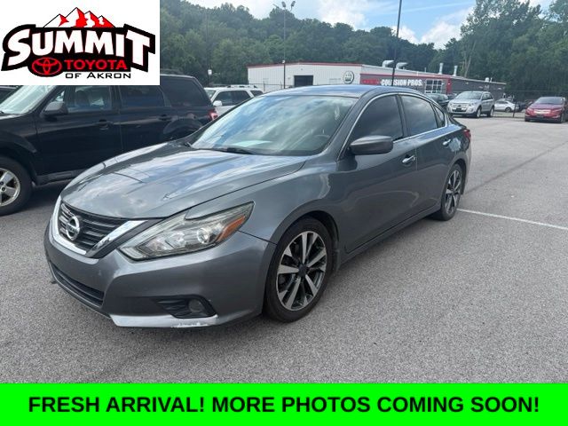 2016 Nissan Altima 2.5 SR - Main Image