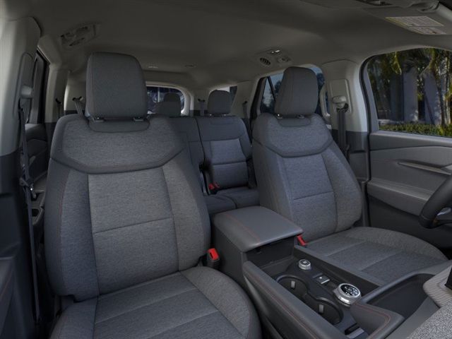 2025 Ford Explorer Active photo