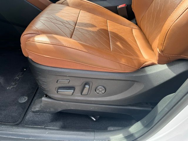 Certified Used 2023 White Kia SX X-Pro image 6