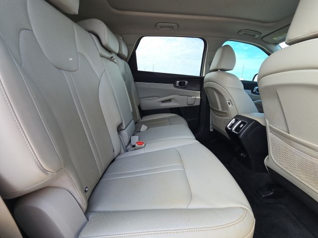 2024 Kia Sorento S:168915A