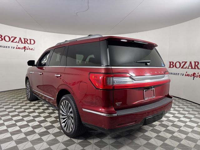 2018 Ruby Red Metallic Tinted Clearcoat Lincoln Navigator Select RWD SUV