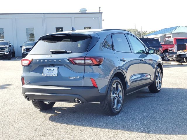 2025 Ford Escape ST-Line 7